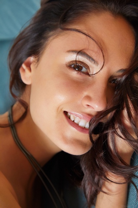 sexy brunetka vysoce kvalitní porno obrázek