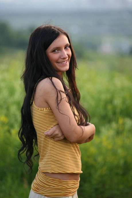 magere brunette tiener naakten perfect verzameling