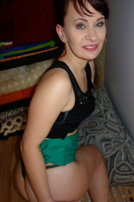 Vera Delight perfect model galleries