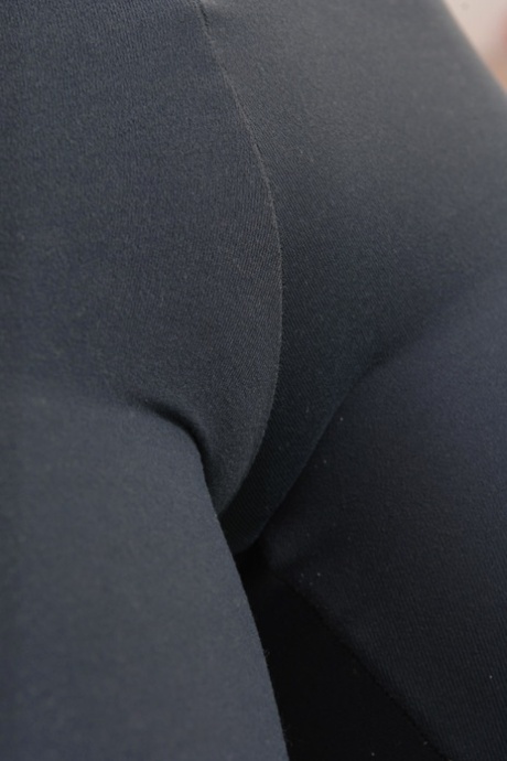 teen leggings hot nude picture