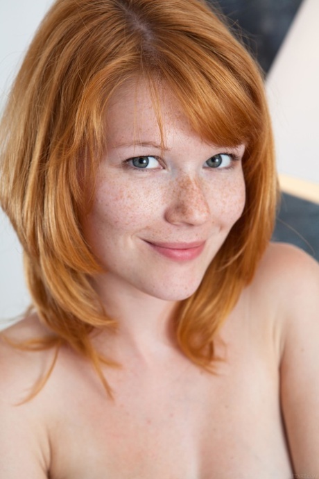 freckles hot naked photo