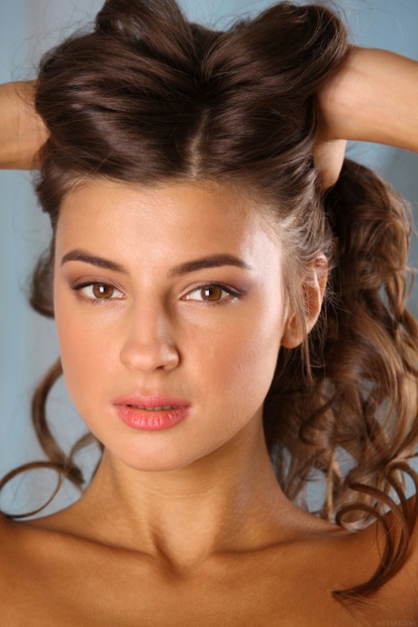 pretty face hot galleries