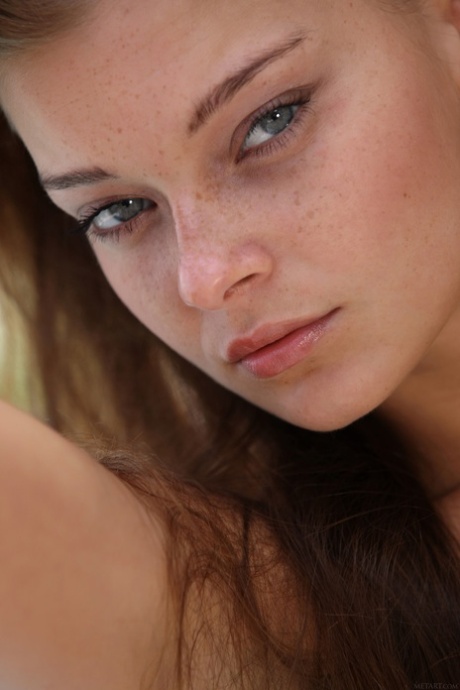 adolescent aux taches de rousseur chaud gratuit galerie