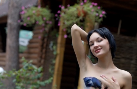 smooth armpits porn gallery
