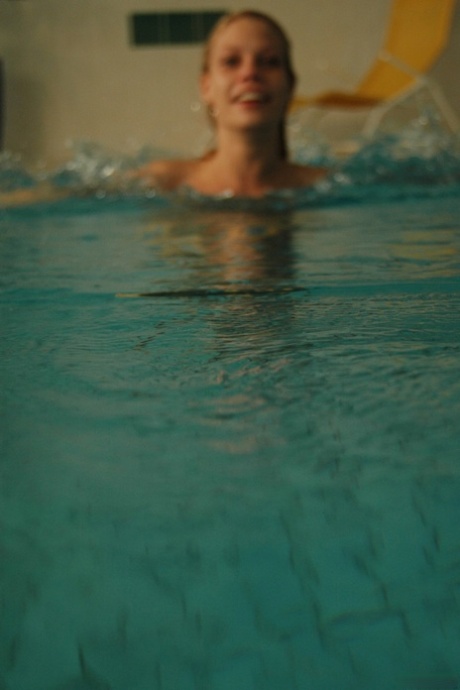 underwater free naked galleries