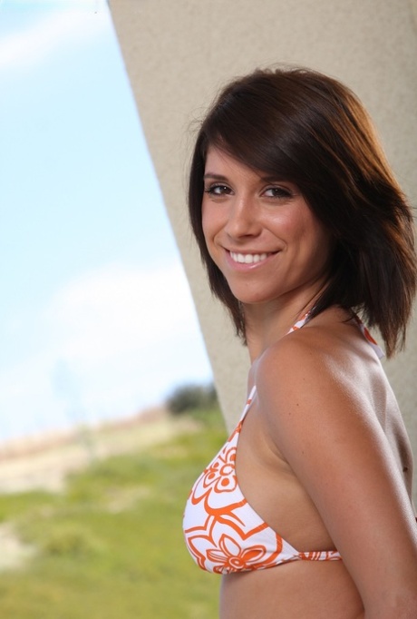 amateur bikini adult photo
