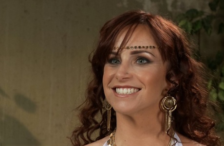 milf face top gallery
