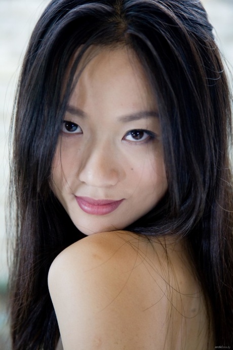 asiatisk moden gratis nøgen kollektion