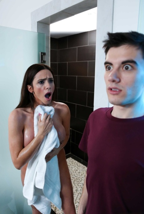 cheating wife art naked photos
