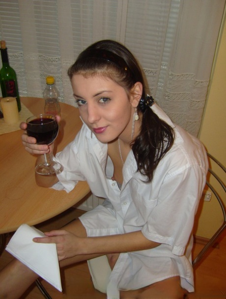 amateur girlfriend beautiful photos