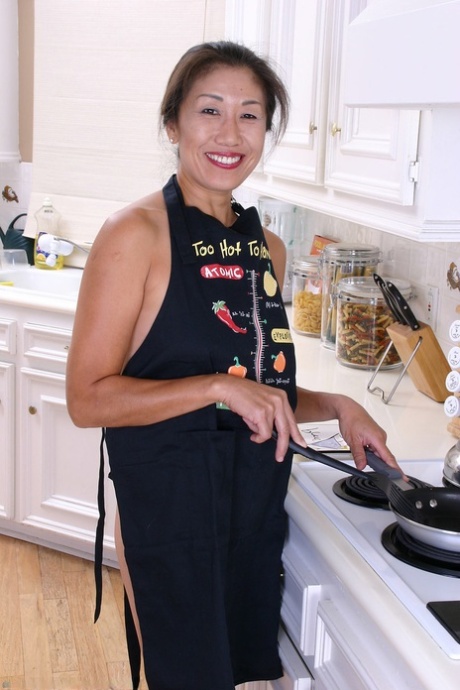 asiatisk bestemor erotisk hete foto