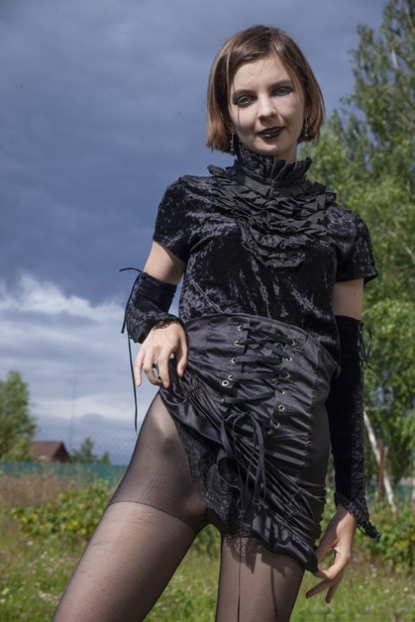 skinny pantyhose beautiful porn gallery