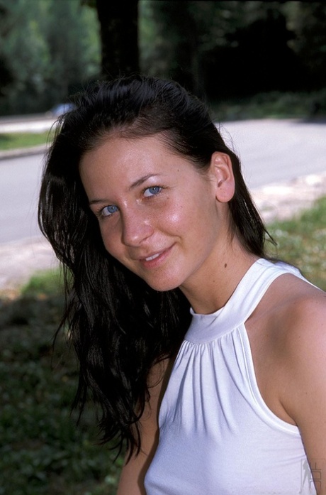 Thalia free pornstar image
