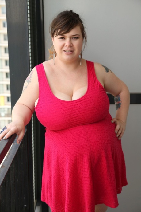 weiße dicke Frau kunst hd bild