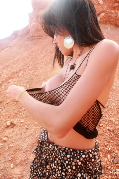 Latina-Teen mit dicken Titten beste xxx galerien