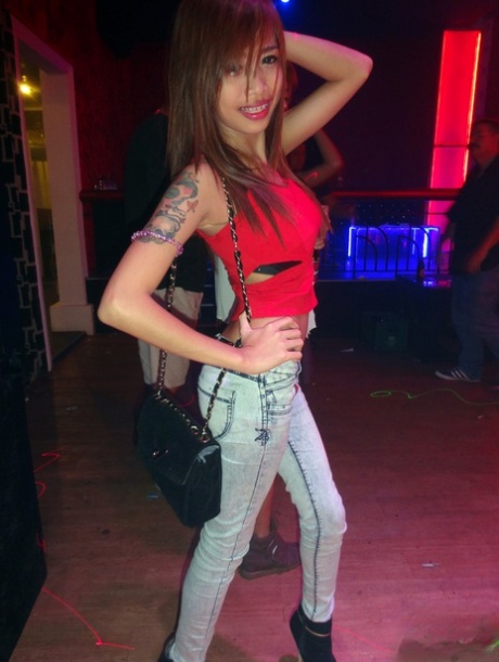 thai teen beautiful naked pic