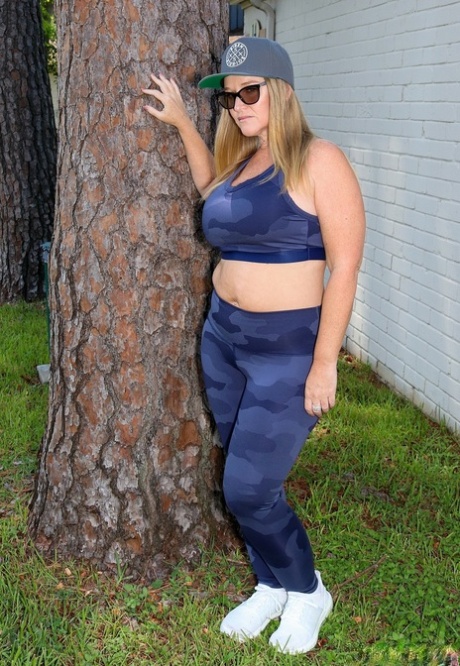pantalon de yoga bbw érotique en haute qualité photo