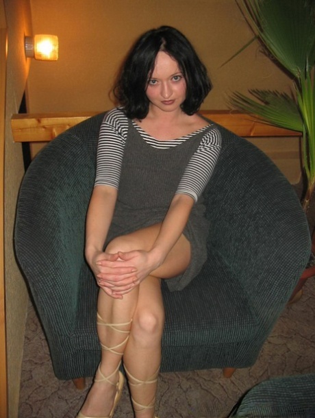 Mayas Handjobs high quality pornstar photo
