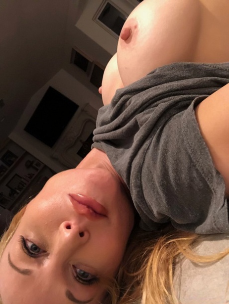 big tits selfie hot porn images