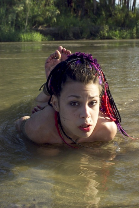 Mallory Knots pornstar sex pictures