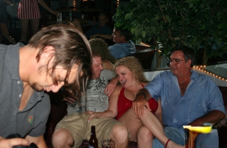 amateur swingers free xxx photo