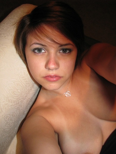 big tits selfie porno photos