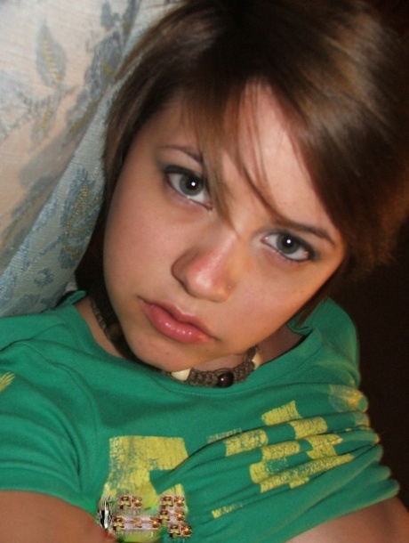 joli visage nu libre photo