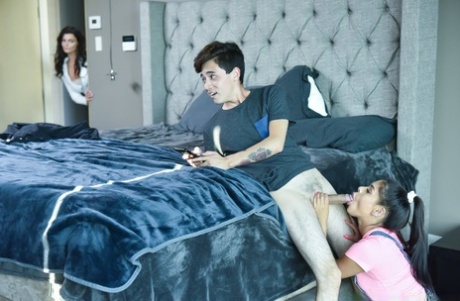teenager chycen dokonalé porno archiv