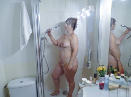 zralé sprcha sexy erotika fotografie