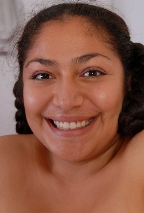 bbw latina nudes image
