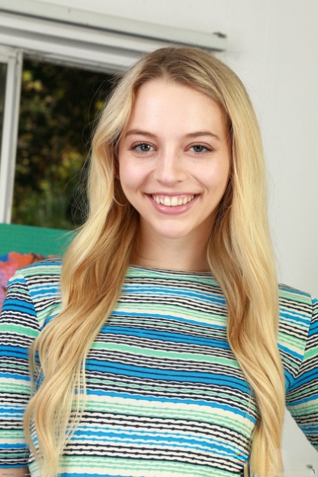 liten blondin sex erotik bild