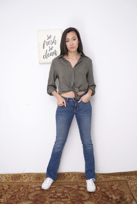 en topless en jeans hermoso sexo imágenes