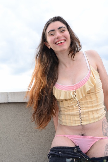 Kisa Fae perfect pornstar galleries