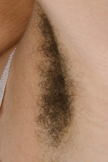 light skin ebony nude photos