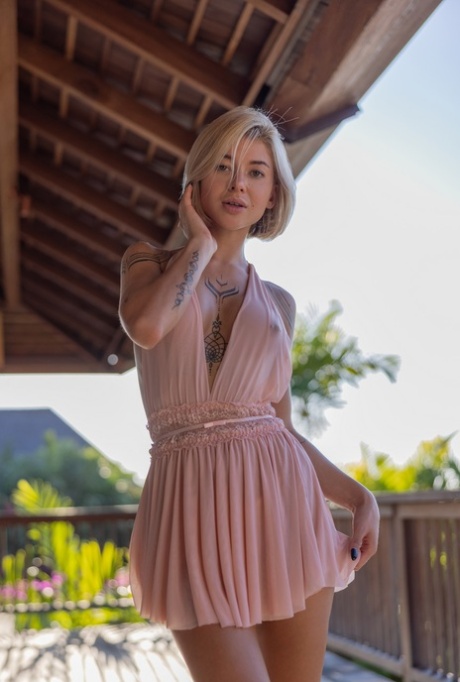 cute babe art xxx gallery