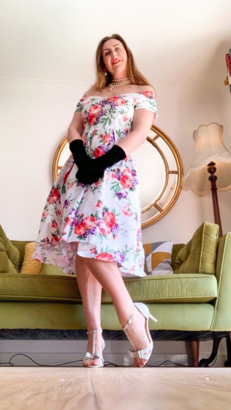 reifes Kleid heiße hd bild