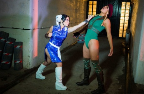 cosplay lesbico hd perfetto foto