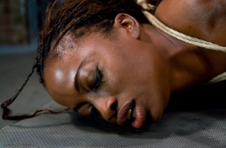 ebony face sexy naked photo