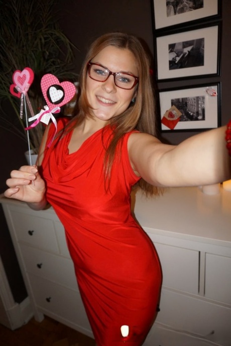 Bella Moore star adult galleries