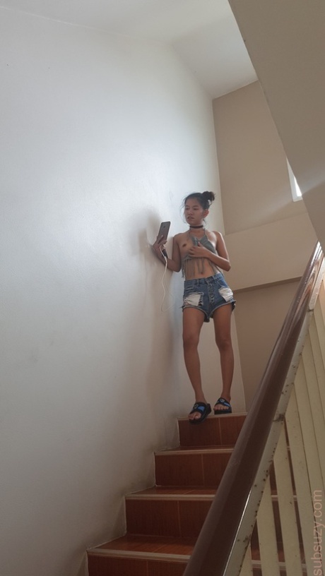 tiener shorts behoorlijk exclusief foto's