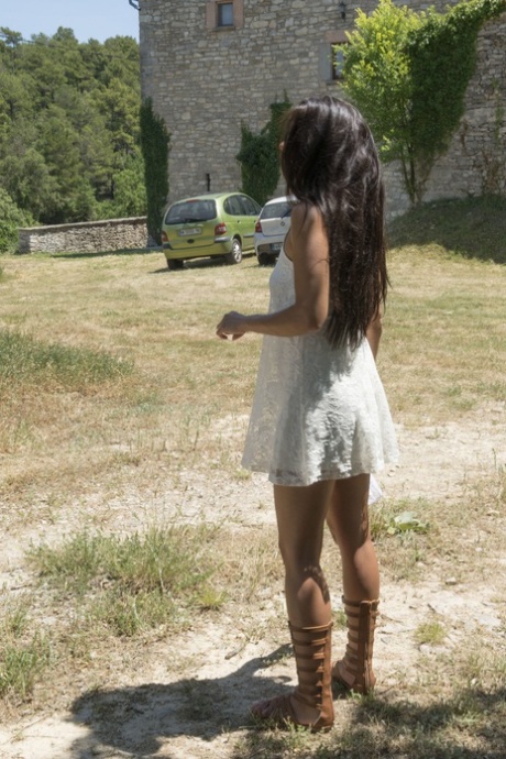 Julia Roca high quality actress pics