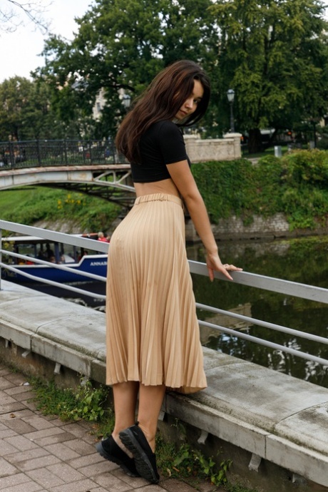 big ass skirt beautiful galleries