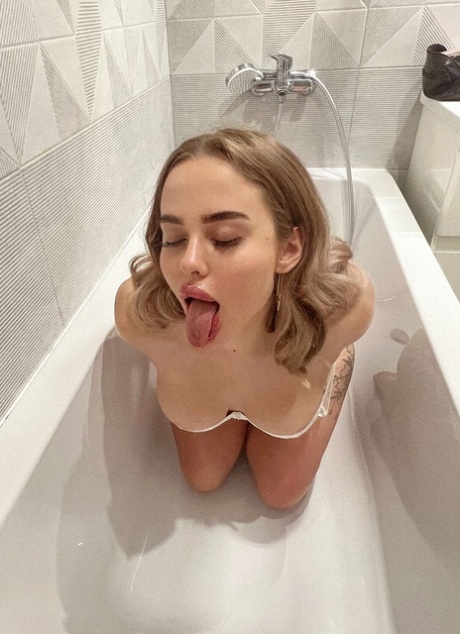 big tits selfie free sexy galleries