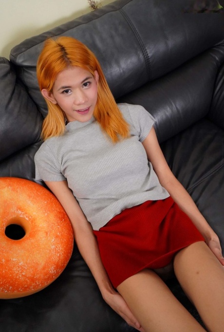 adolescente ladyboy xxx nus image