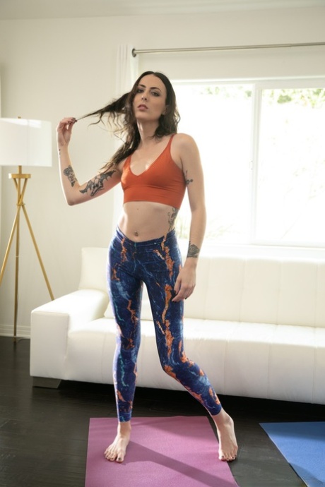 Yogahosenfüße porno heiße bild