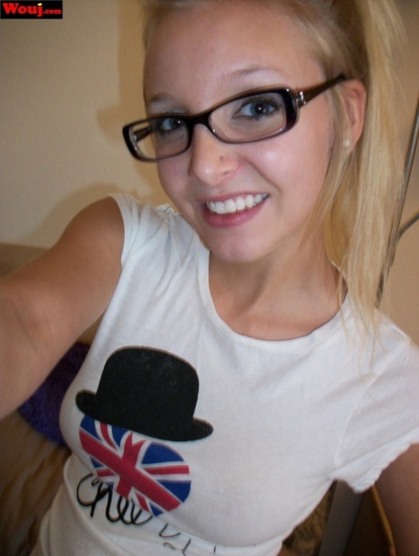 sexy nerd sexy pictures