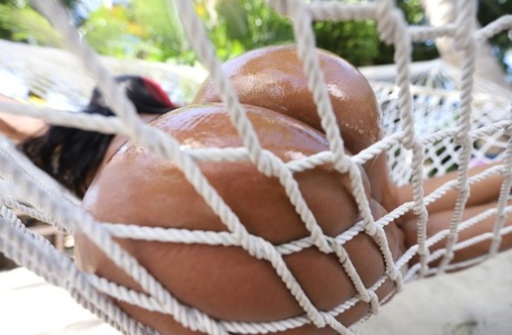 oiled bbw beautiful nude img