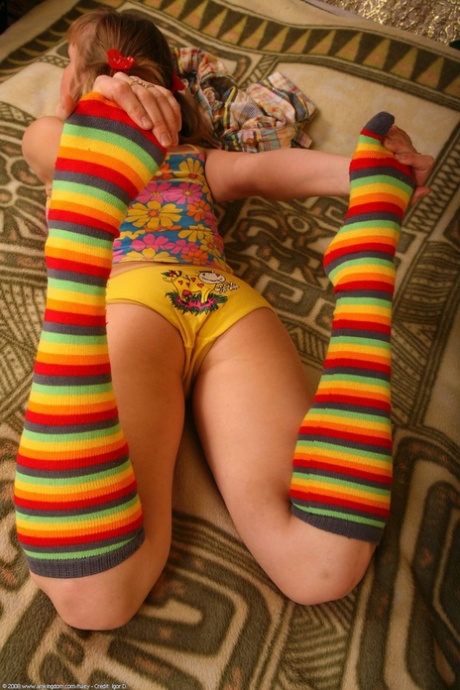 hairy blonde teen art naked photo