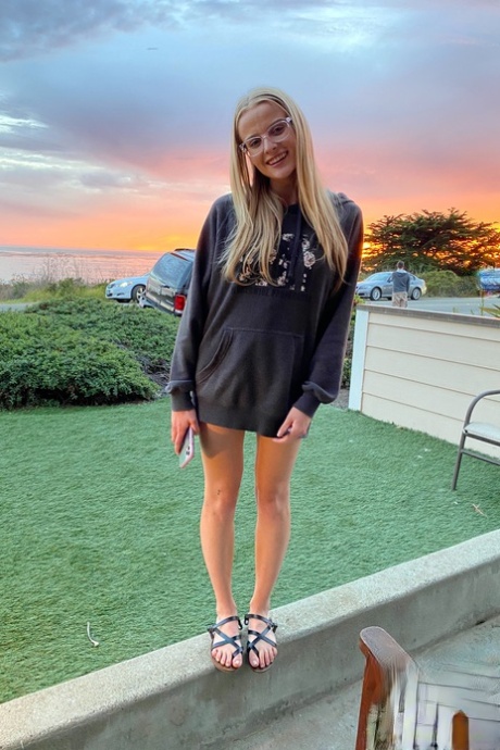 blonde glasses art xxx pics