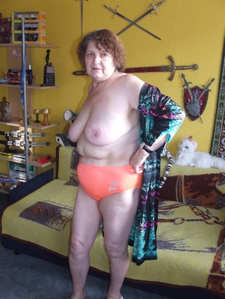 chubby granny hot porn images